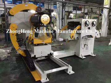 China Decoiler hidráulico manual/máquina desenrolando-se sem carro de bobina 5,1 * 1,7 * 1.7m fábrica